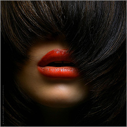 lipstick250_2.jpg